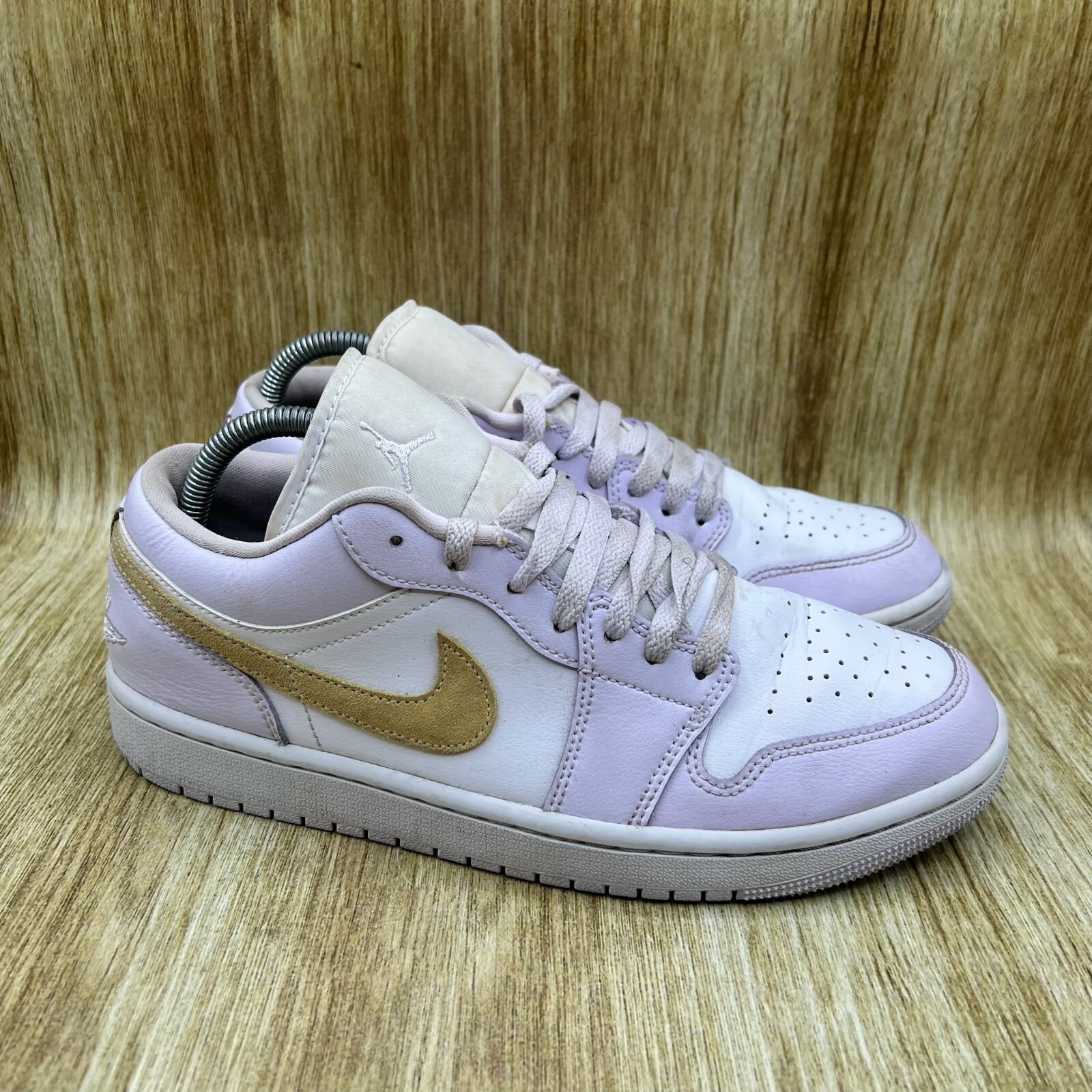 Men's Size 9 Women's 10.5 - Nike Air Jordan 1 Low Barely Grape Shoes Dc0774-501